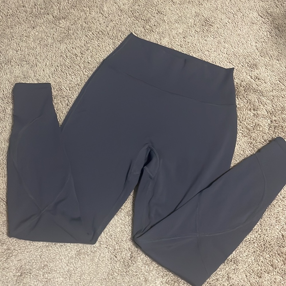 BuffBunny Dark Gray Spin Leggings